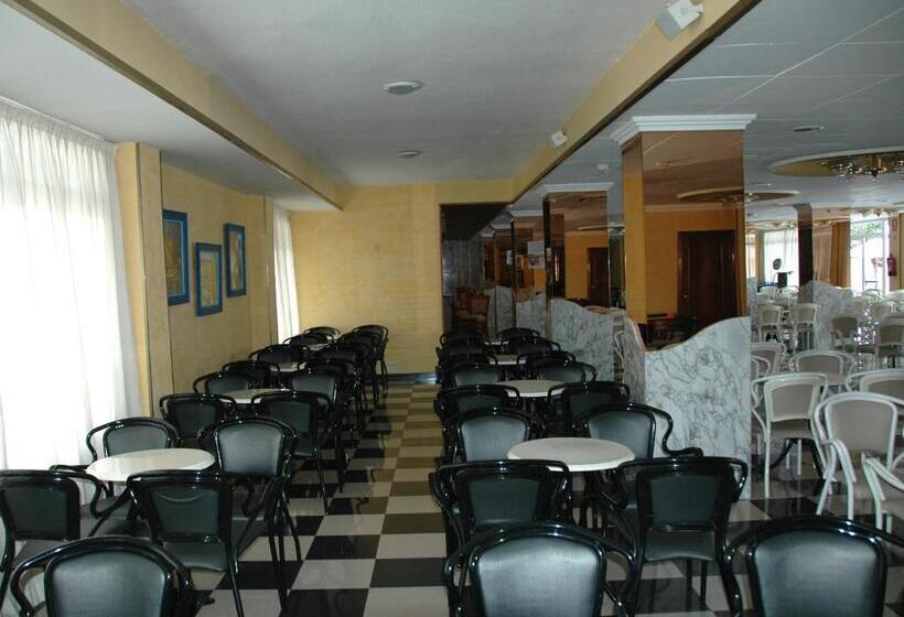 ホテル Santa Monica Playa