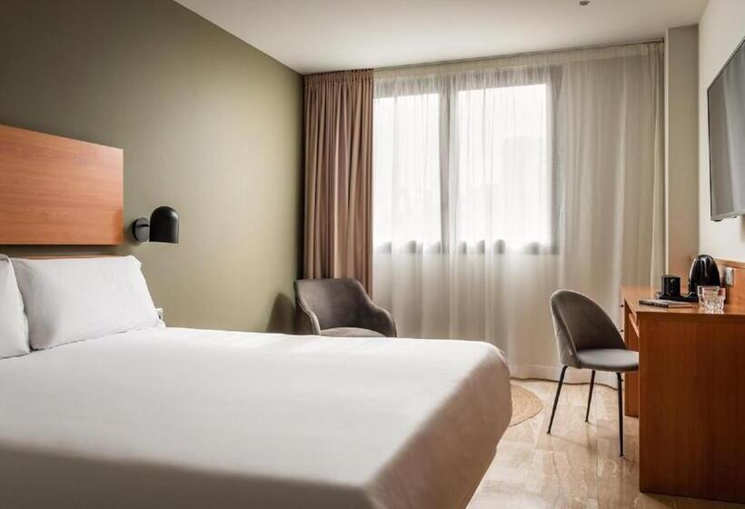 فندق Sb Express Tarragona