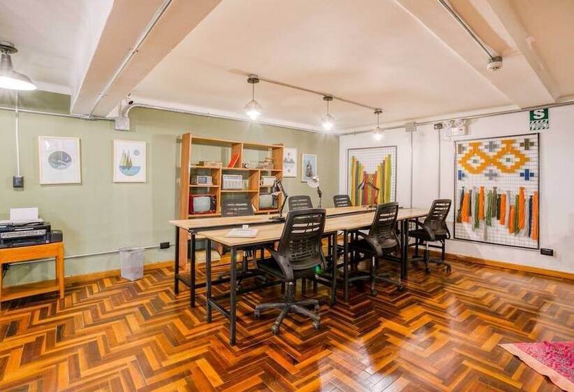 בית מלון כפרי Socialtel Plaza De Armas Cusco Formerly Selina Plaza De Armas Cusco