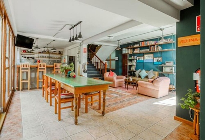 בית מלון כפרי Socialtel Plaza De Armas Cusco Formerly Selina Plaza De Armas Cusco