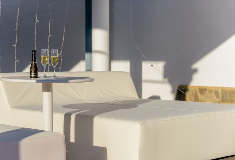 ホテル Boutique Sibarys   Adults Recommended