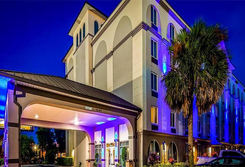 ホテル Sonesta Essential Orlando