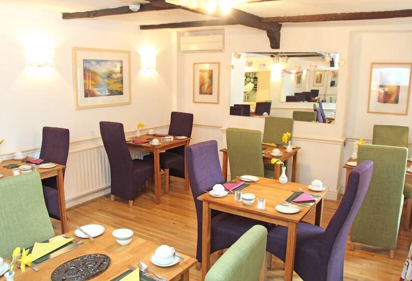 Отель St John S Lodge Incl Off Site Leisure Club