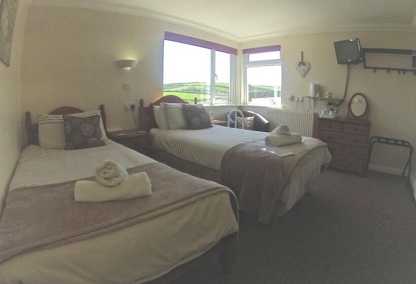 فندق Sunnymeade Country