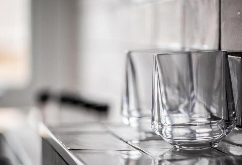 בית מלון כפרי The Black Bull Inn