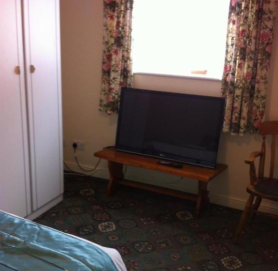 Отель The Black Horse Inn