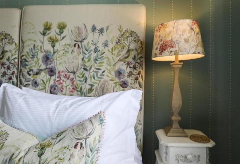 酒店 The Black Swan