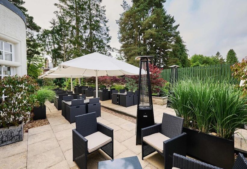 Отель Cairn Lodge