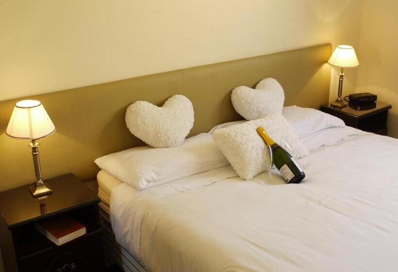 ホテル The New Inn