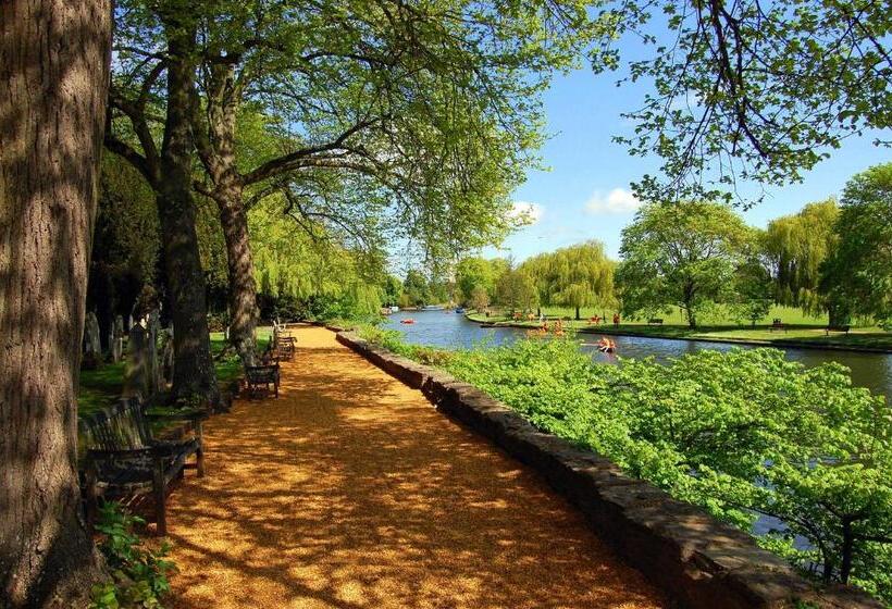 ホテル The New Inn