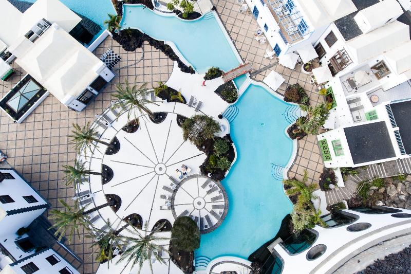 Отель LIVVO Volcán Lanzarote