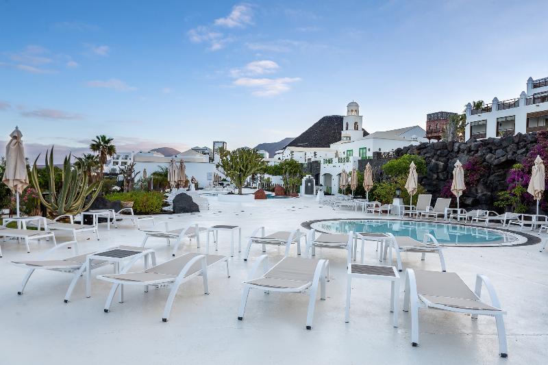 Отель LIVVO Volcán Lanzarote