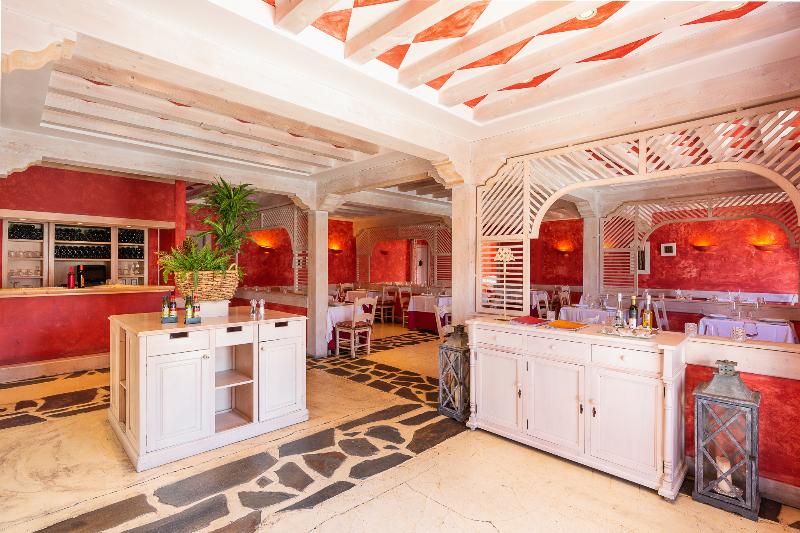 Отель LIVVO Volcán Lanzarote