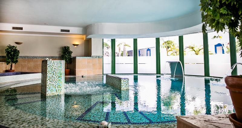 Отель LIVVO Volcán Lanzarote