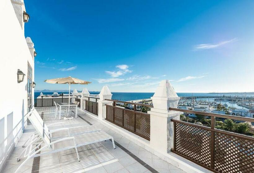 Отель LIVVO Volcán Lanzarote