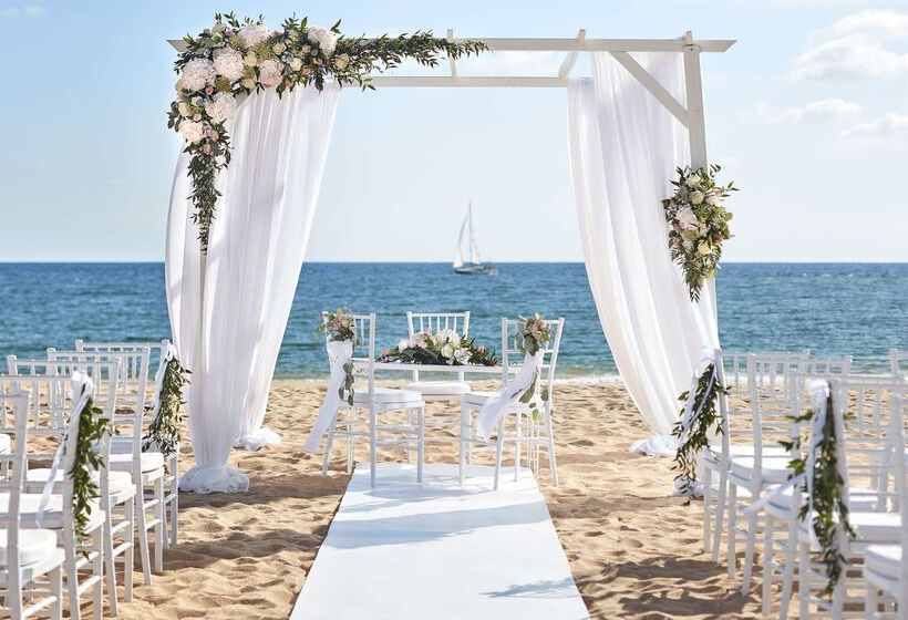 Отель Tivoli Marina Vilamoura