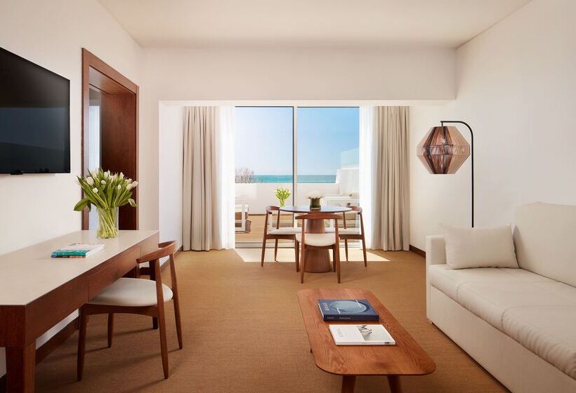 Отель Tivoli Marina Vilamoura