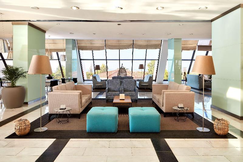 Отель Tivoli Marina Vilamoura