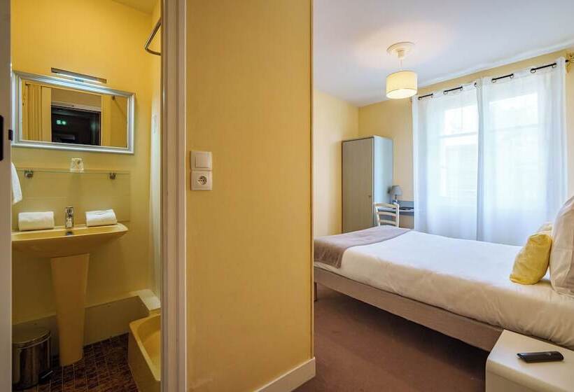 Отель Val De Loire