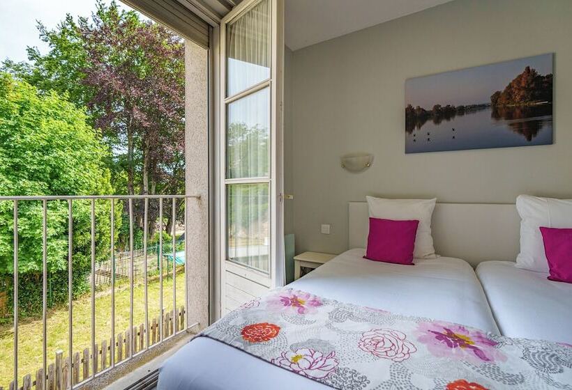 Отель Val De Loire