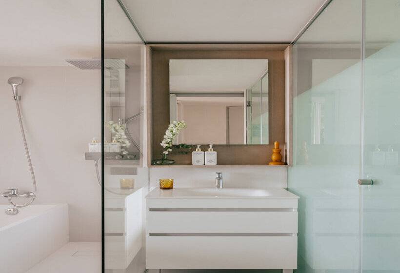 Отель Victoria Gran Meliá