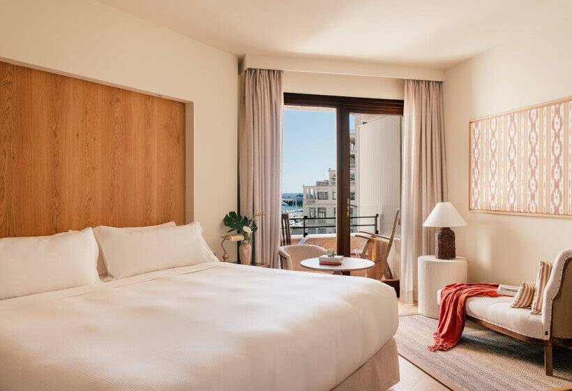 Отель Victoria Gran Meliá