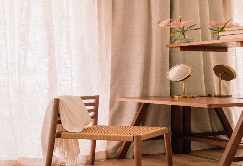 Отель Victoria Gran Meliá