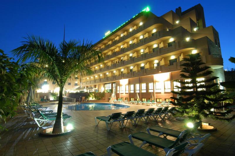 ホテル Victoria Playa