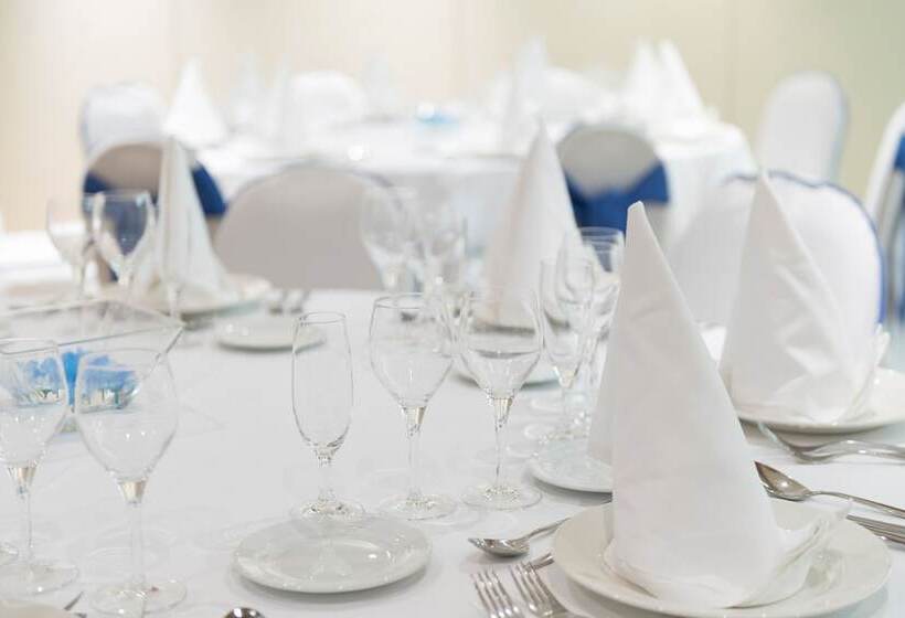 هتل Vielha Baqueira, Affiliated by Meliá