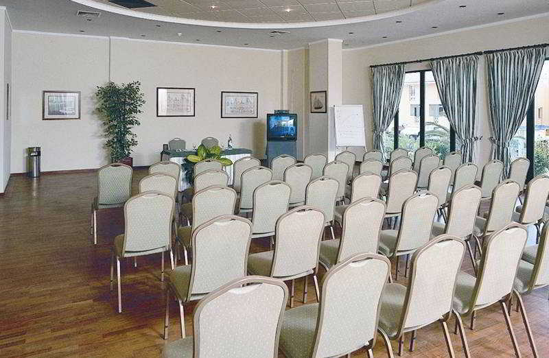 ホテル Vila Gale Marina