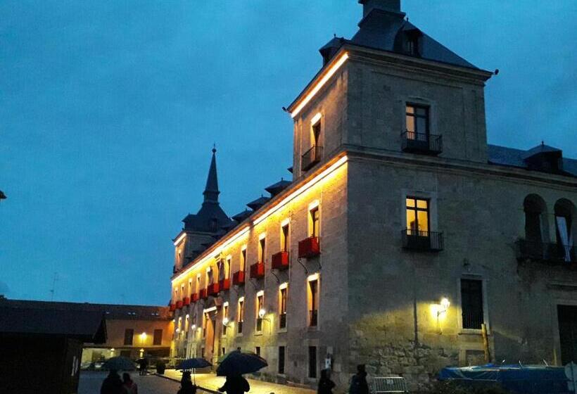 هتل Villa De Lerma