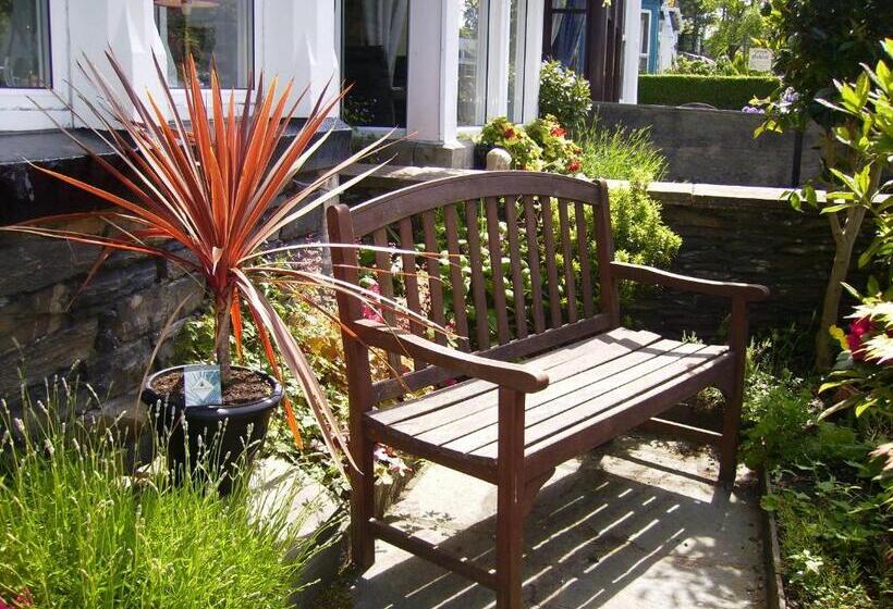 Отель Westbury House