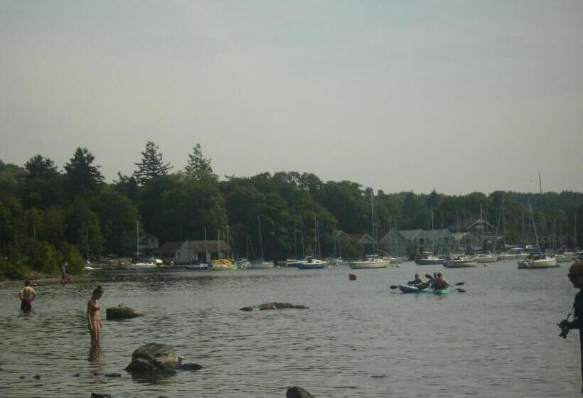 Отель Westbury House