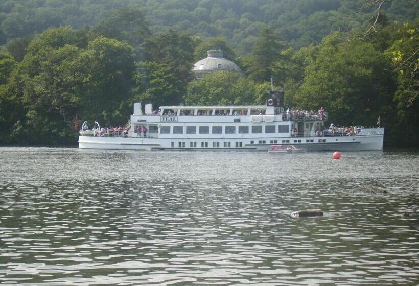 Отель Westbury House