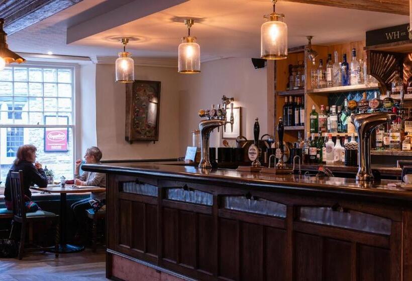 فندق White Hart Inn