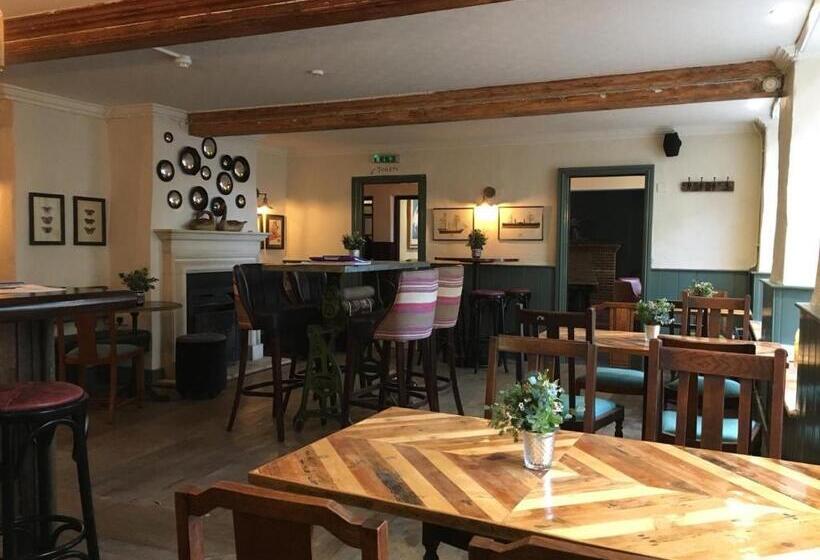 فندق White Hart Inn