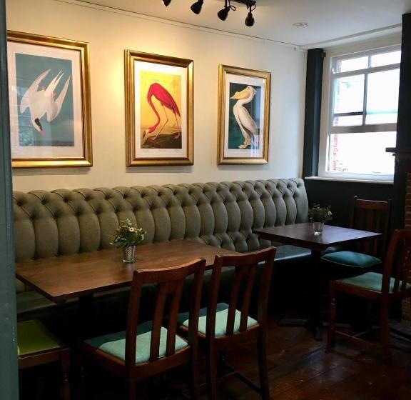 ホテル White Hart Inn