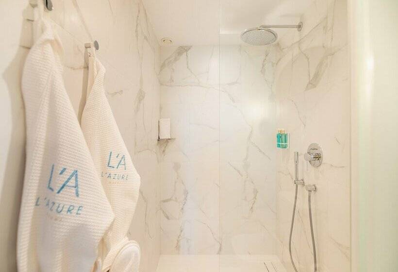 L'Azure Hotel 4* Sup