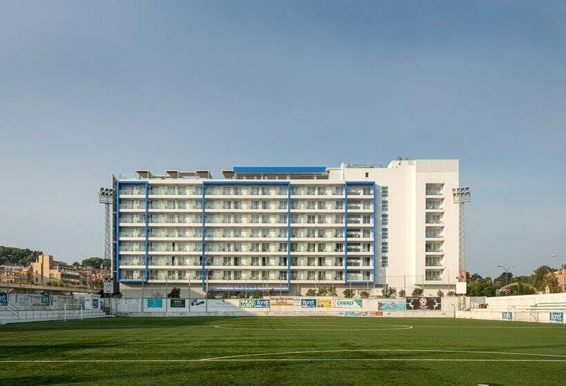 L'Azure Hotel 4* Sup