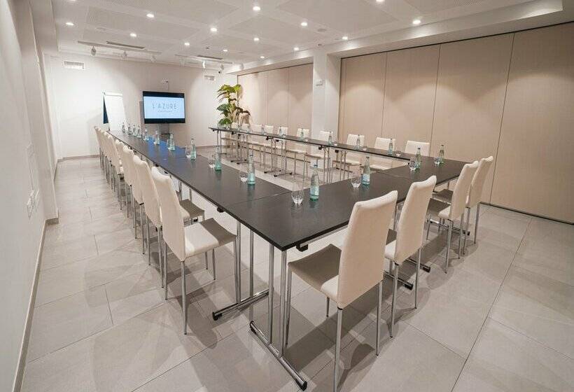 L'Azure Hotel 4* Sup