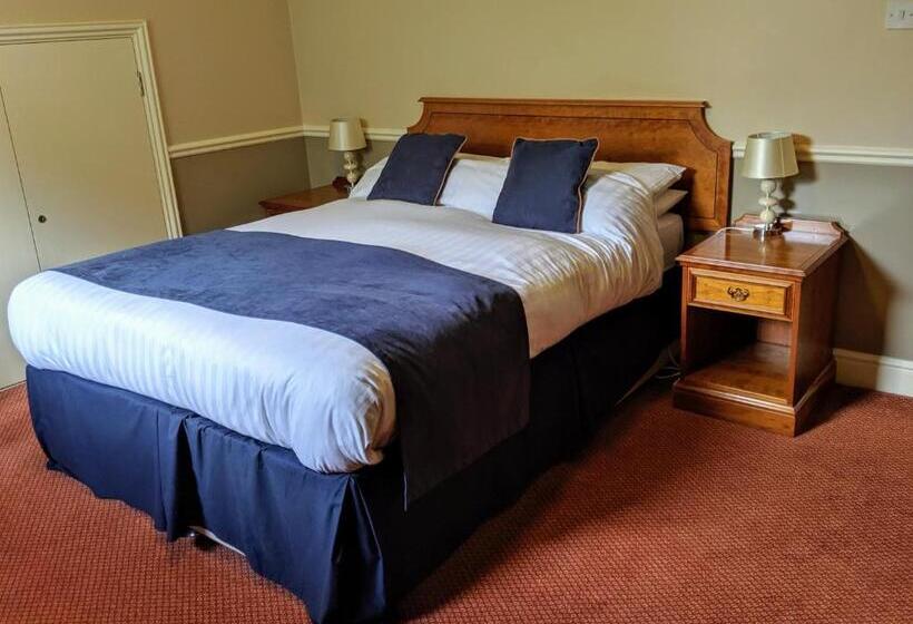 London Beach Country Hotel & Golf Club