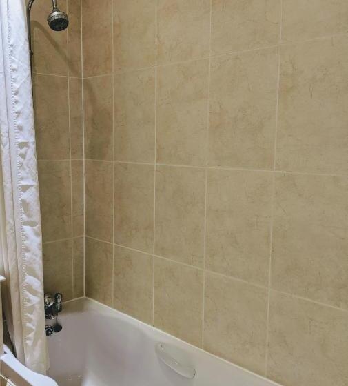 London Beach Country Hotel & Golf Club