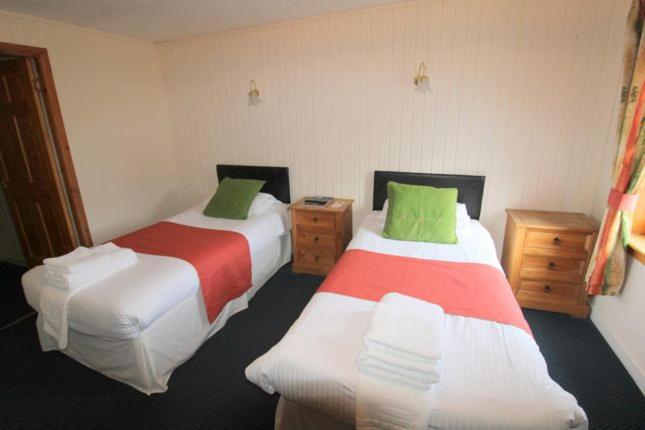 هتل The Marine  Invergordon