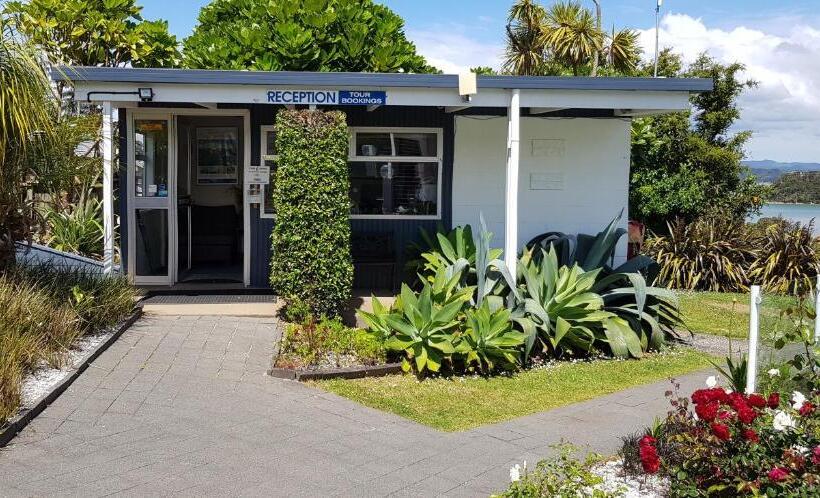 Aloha Seaview Resort Motel