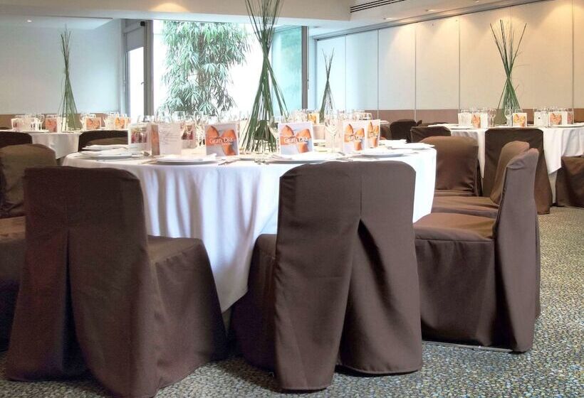 Отель Ibis Styles Barcelona Sant Joan Despi