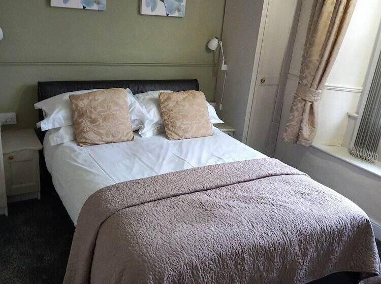 ペンション Virginia Cottage Guest House