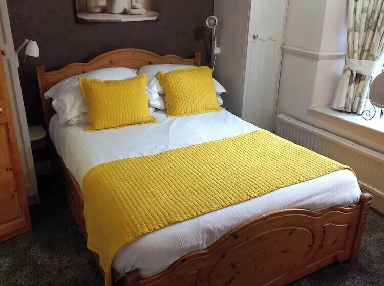 ペンション Virginia Cottage Guest House