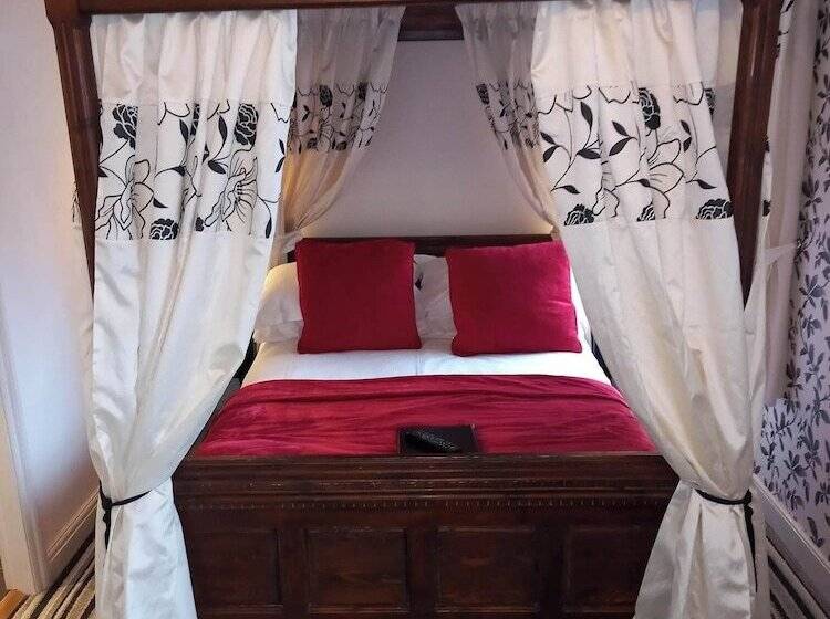 ペンション Virginia Cottage Guest House