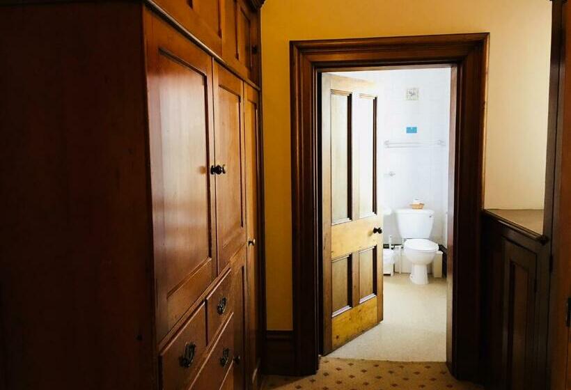 Purbeck House Hotel & Louisa Lodge