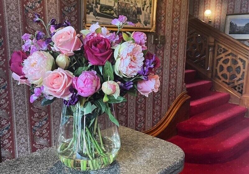 Purbeck House Hotel & Louisa Lodge